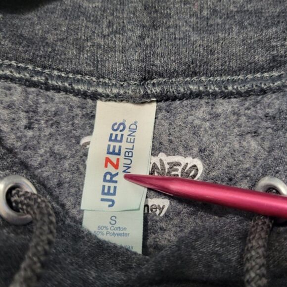 Disney Sweatshirt Size Small S Disney's Mulan Hoodie Pullover Sweatshirt Graphic - Picture 7 of 7